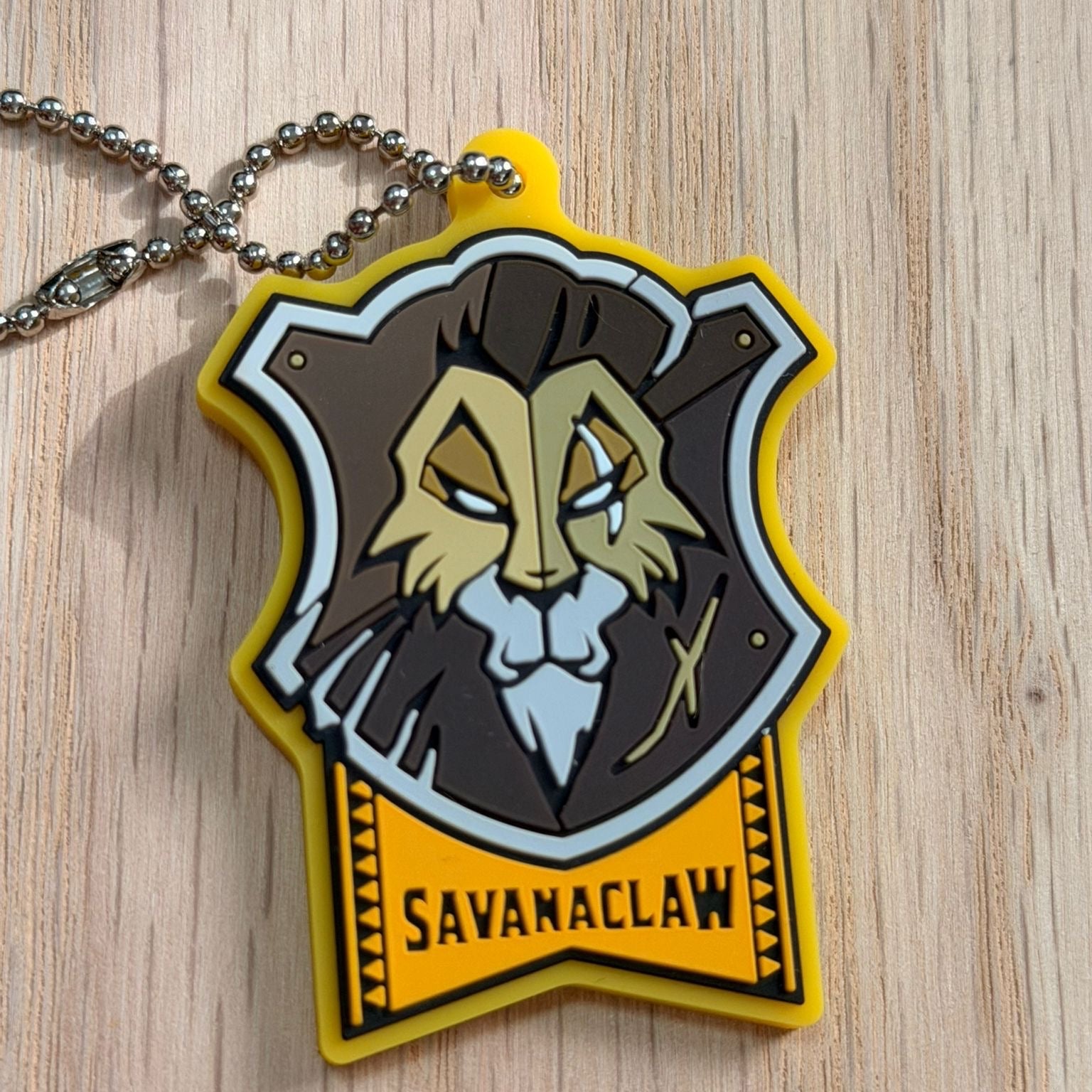 Twisted Wonderland Savanaclaw Eblem rubber keychain
