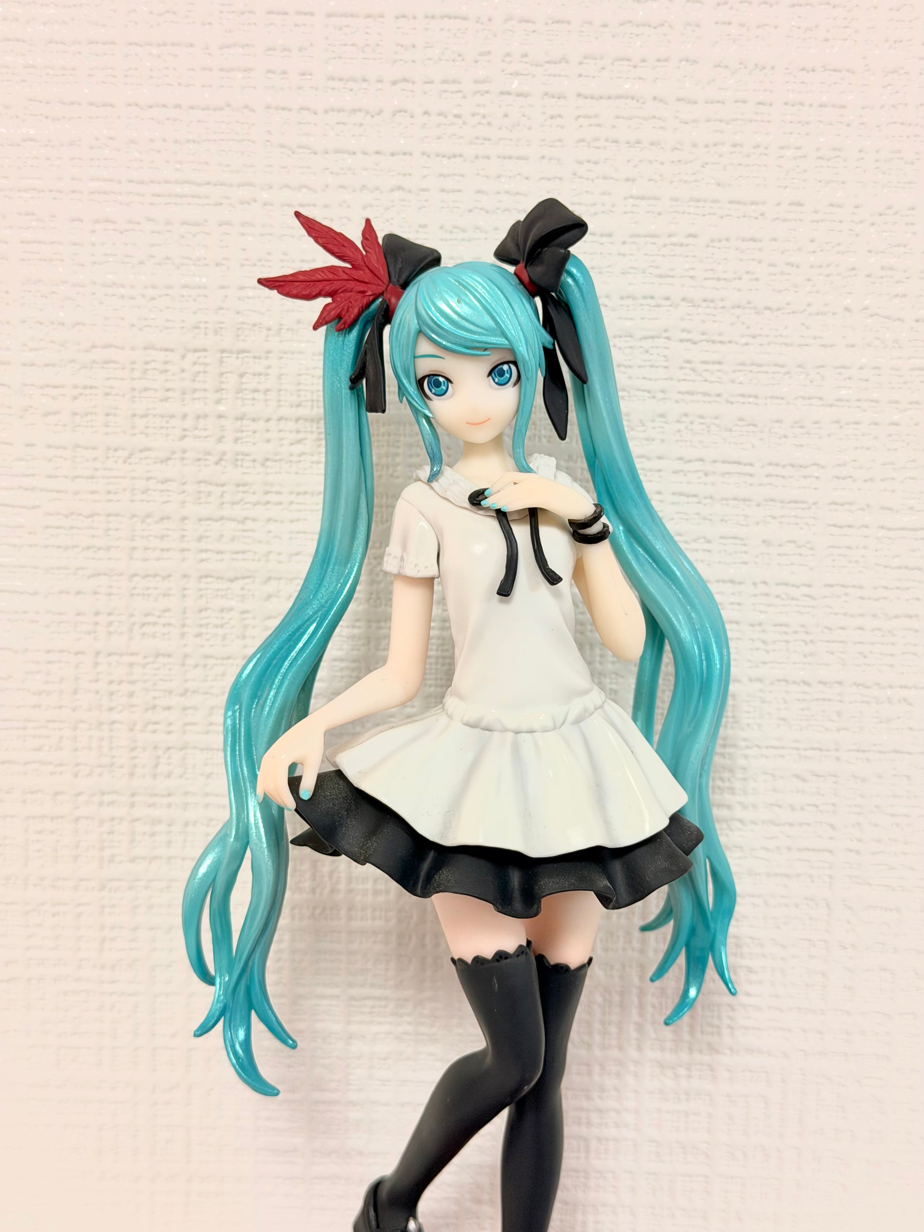 NO BOX Vocaloid Sega Hatsune Miku Project DIVA MEGA39's Luminasta "Supreme" Figure
