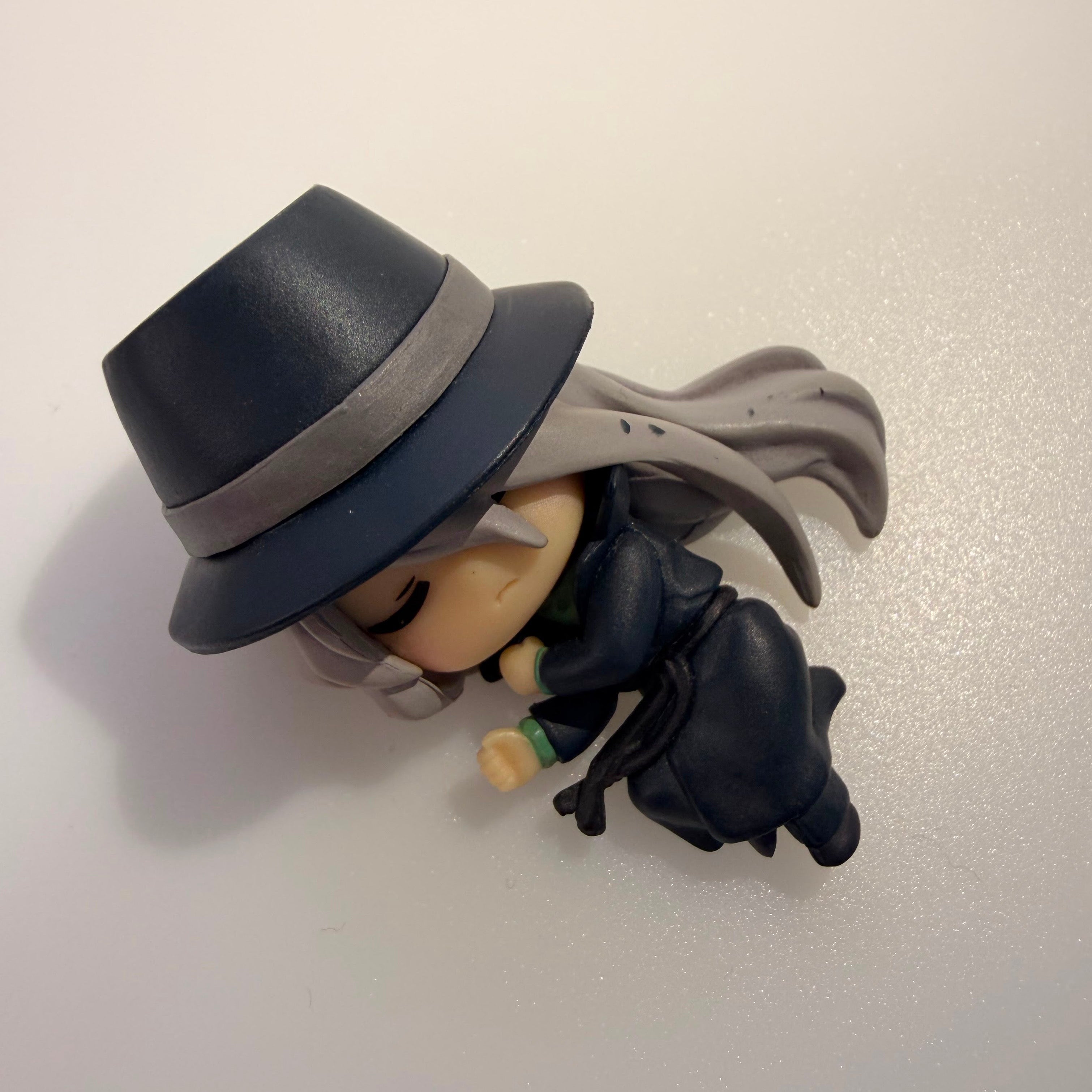 Detective Conan Nemurasetai Gin mini figurine by Bandai