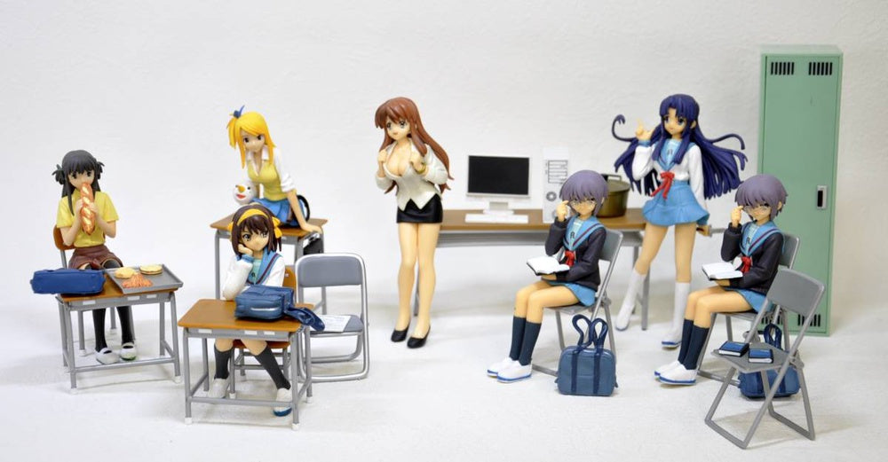 Fairy Tail - Lucy Hearfilia - Sunday x Magazine 50th Anniversary Collaboration Figure Set: St. Sunmaga Academy 3rd Period Lucy Heartfilia RARE