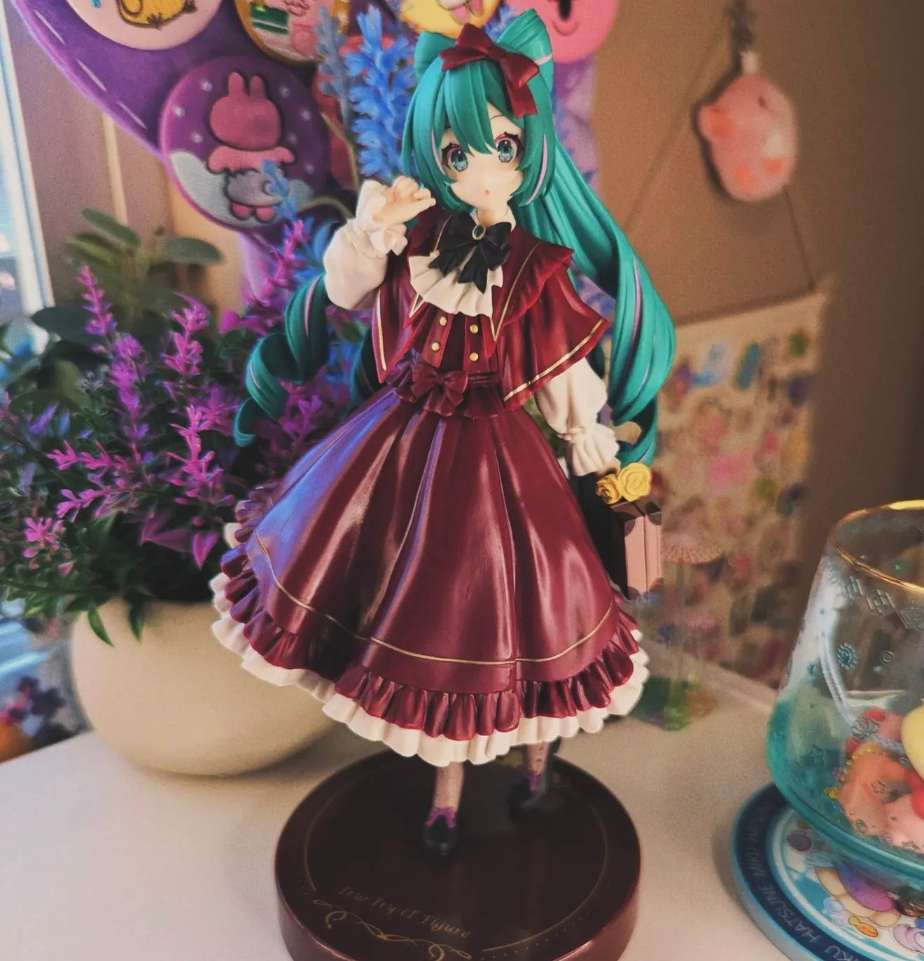 Vocaloid Hatsune Miku Classical Retro Version Figure by Furyu