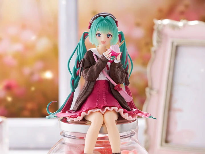 Vocaloid Hatsune Miku Autumn Date Pink Ver. Noodle Stopper Figure by Furyu