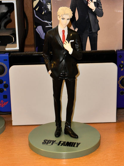 Spy x Family Loid Forger Figure - Black Suit Version