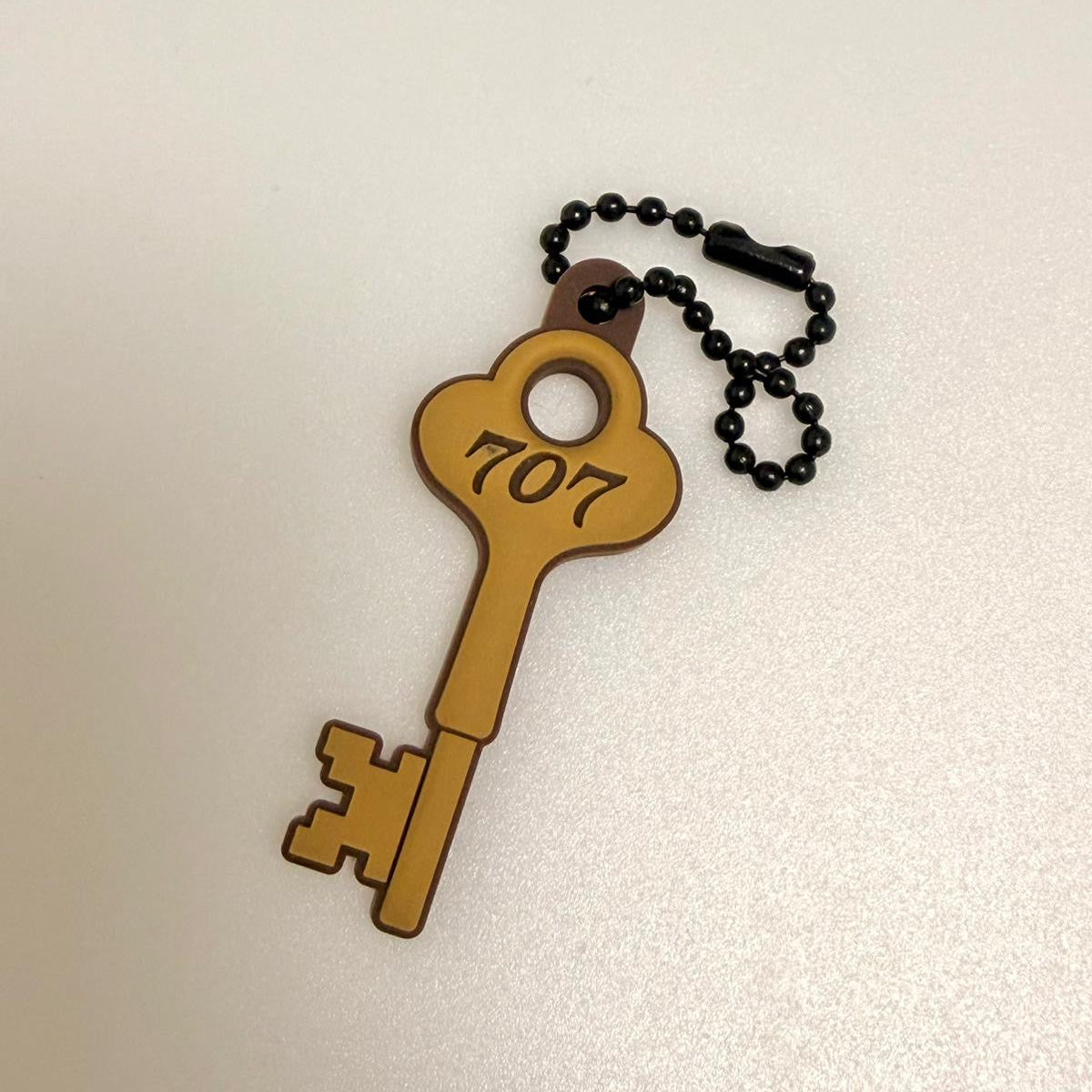 NANA 707 rubber keychain by Bandai