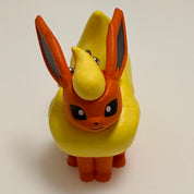 Pokémon Flareon mini figurine keychain by Bandai