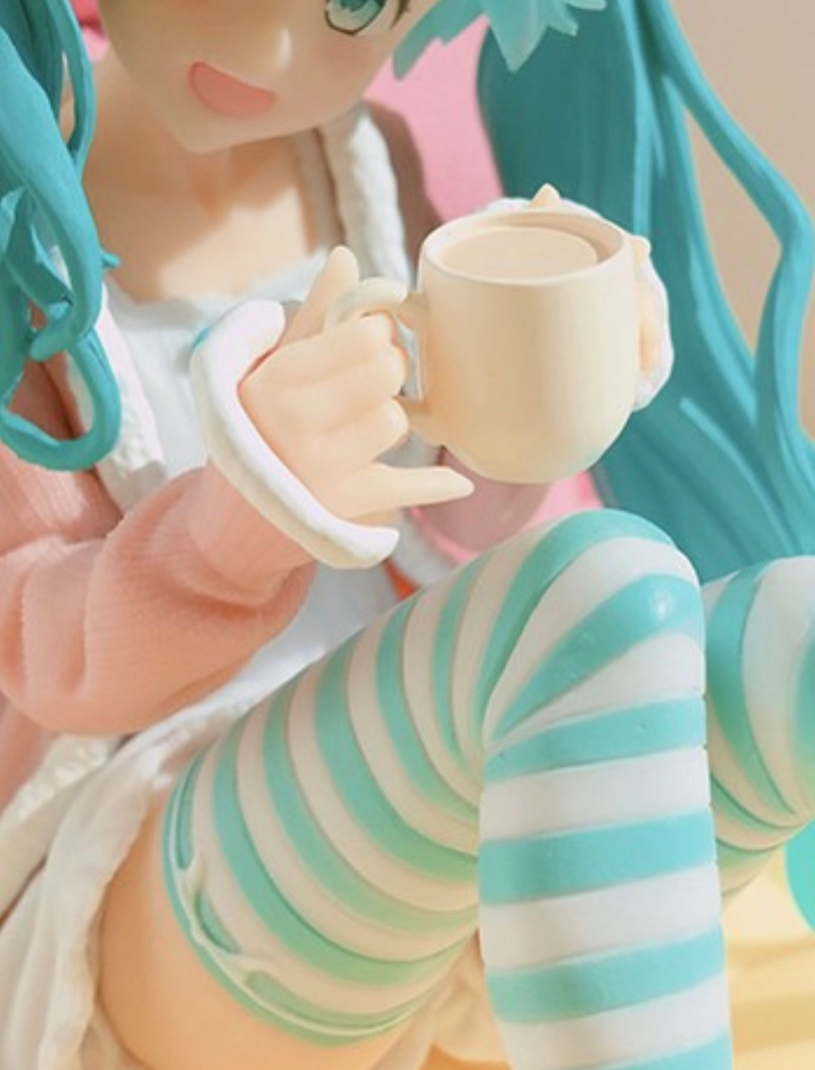 Vocaloid: Hatsune Miku Pajamas Figure by Taito