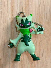 Pokémon Floragato mini figurine keychain by Bandai