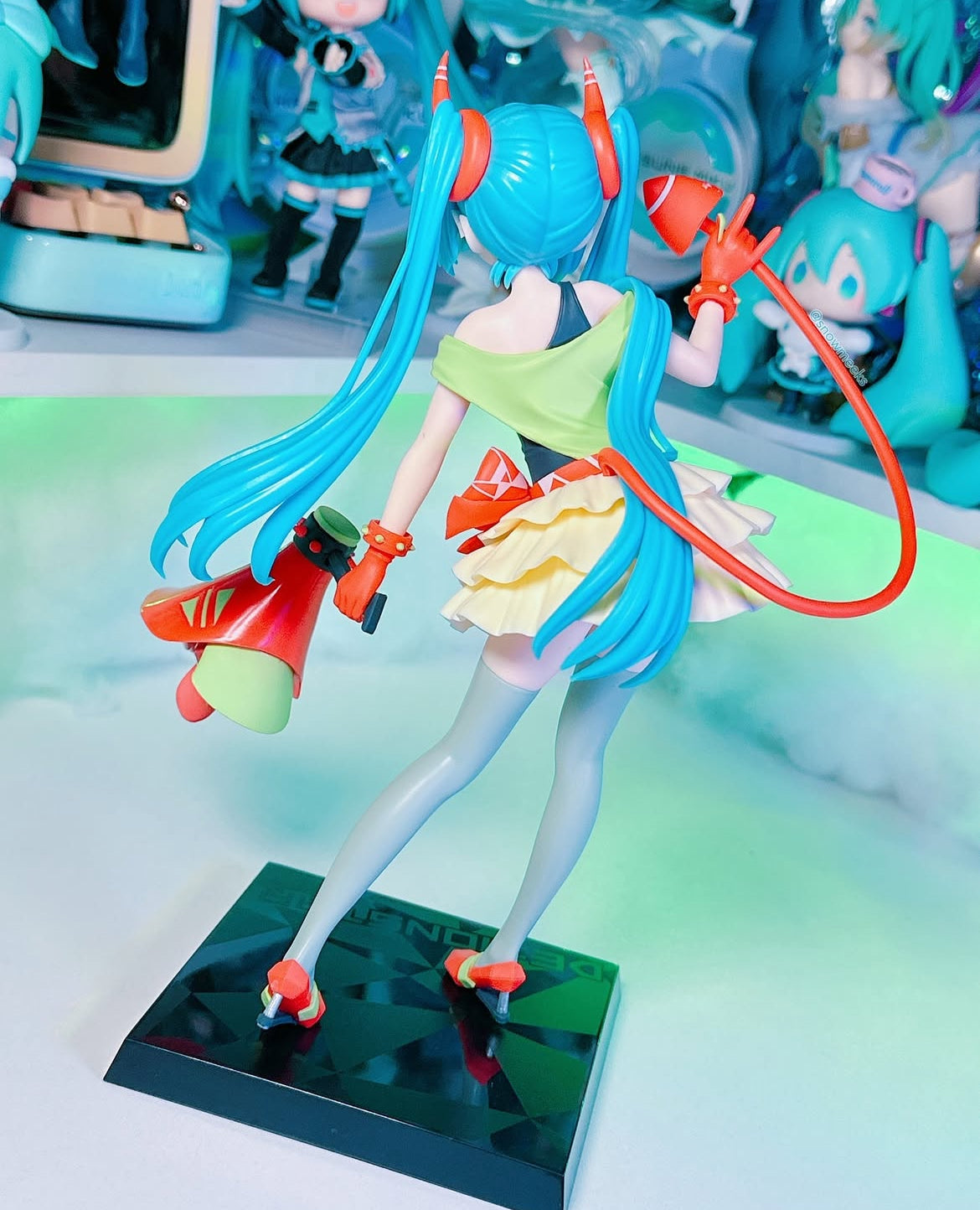 Vocaloid Hatsune Miku DE:MONSTAR T.R. Figure by SEGA