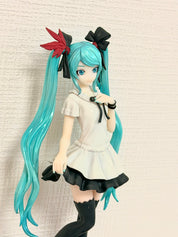 NO BOX Vocaloid Sega Hatsune Miku Project DIVA MEGA39's Luminasta "Supreme" Figure
