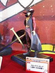 OPEN BOX - One Piece Ichiban Kuji Dracule Mihawk Prize A figure ( NO BLADE !! )