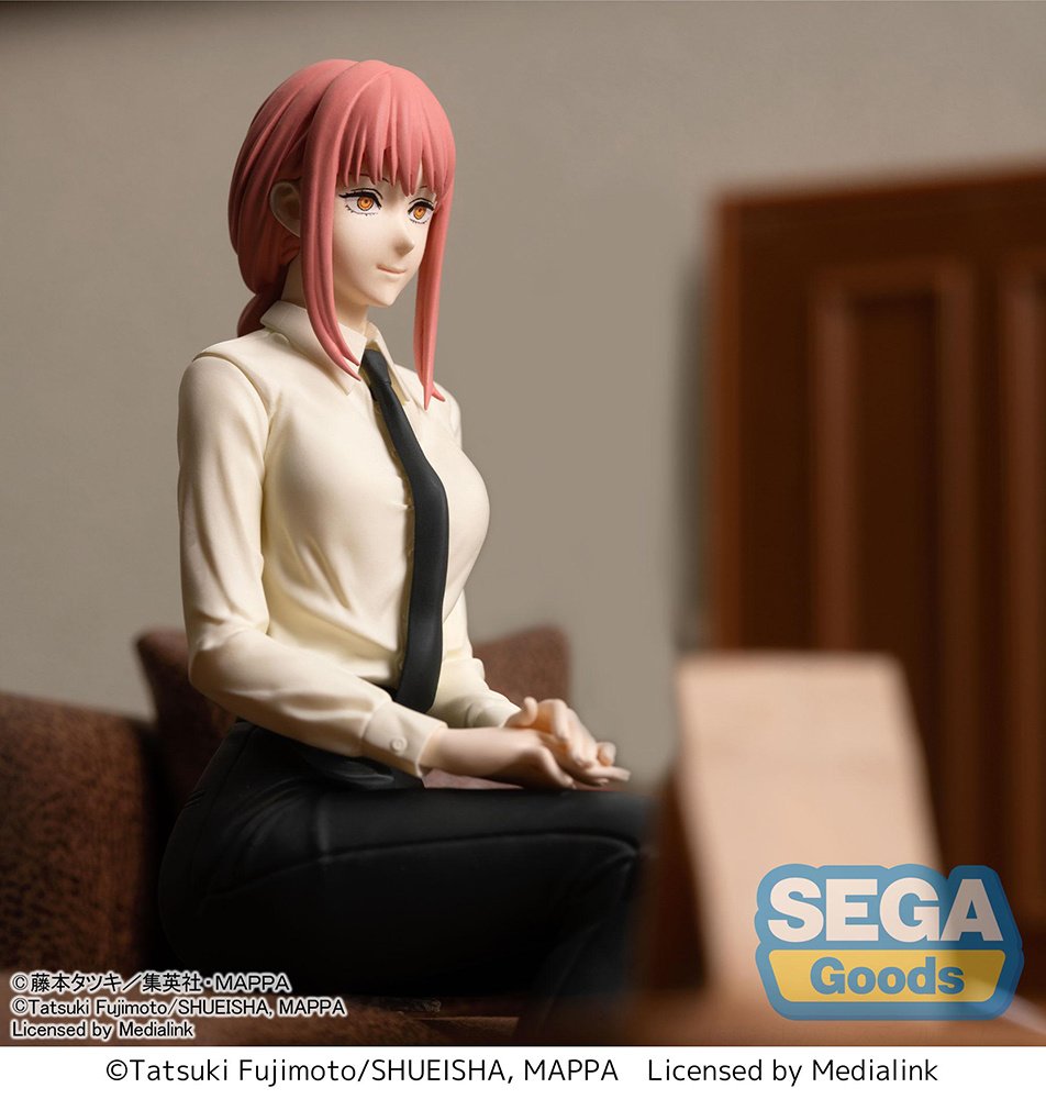 Chainsaw Man Makima Perching figure
