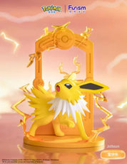 Pokemon: Eeveelutions mystery boxes Eevee