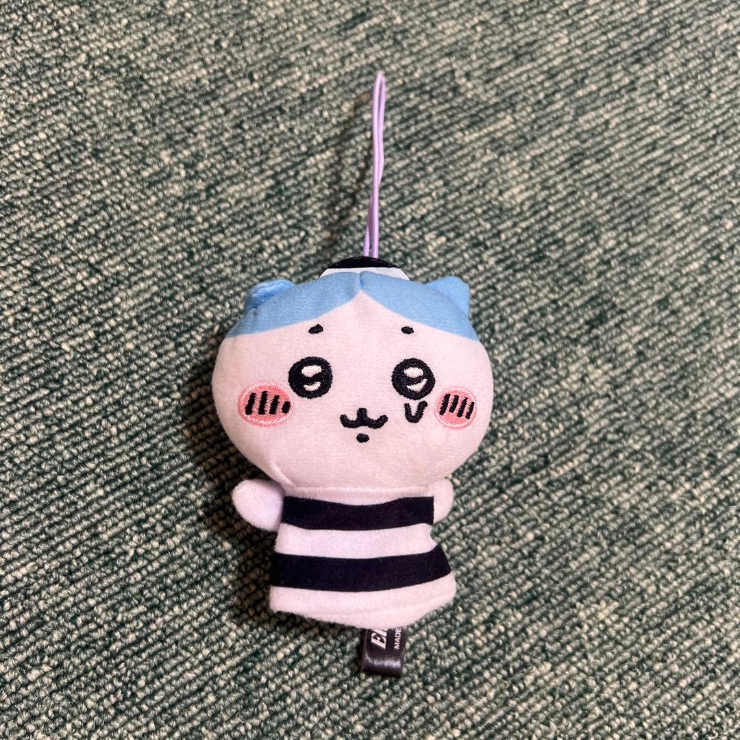 Chiikawa Hachiware Prison Clothes Plush Keychain JP