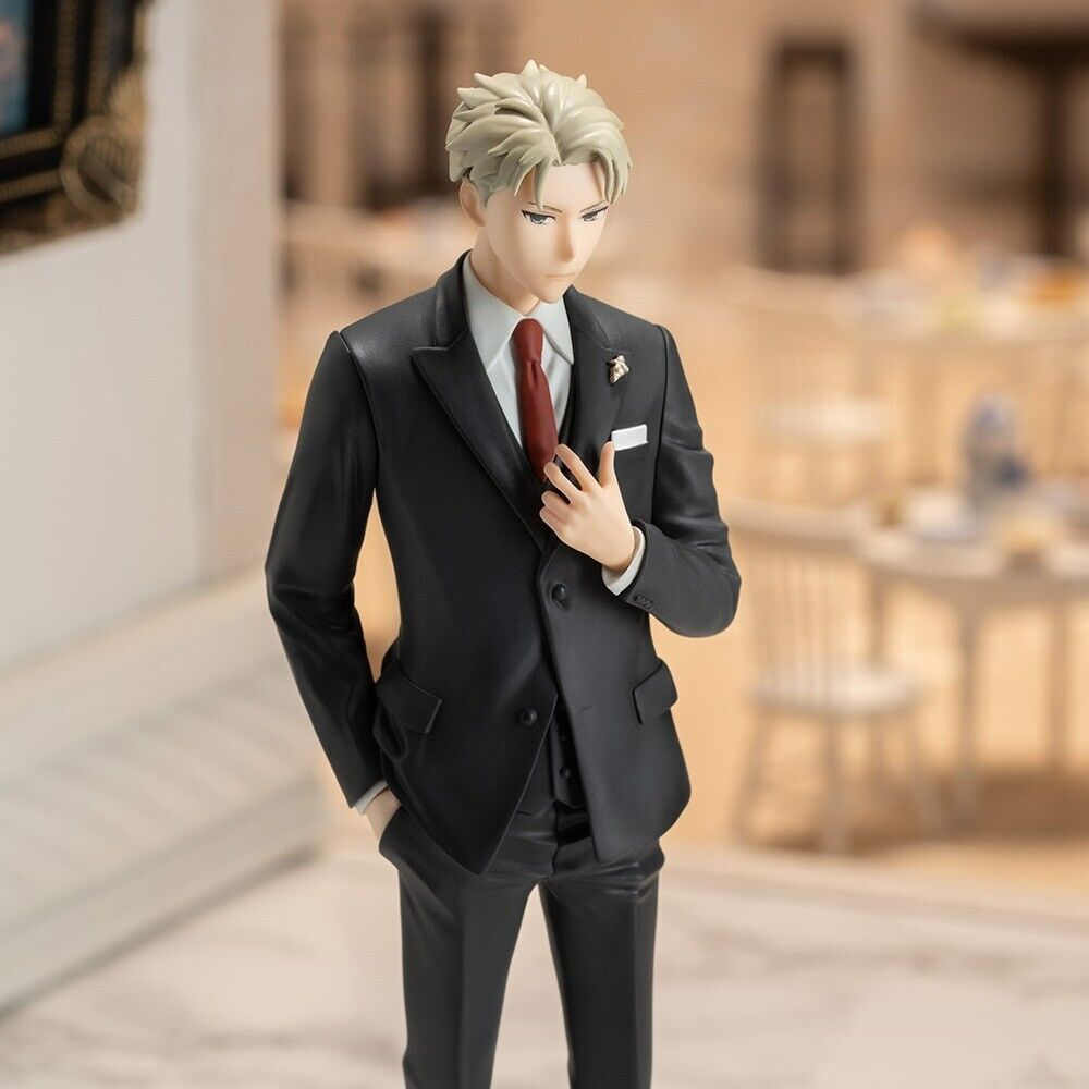 Spy x Family Loid Forger Figure - Black Suit Version