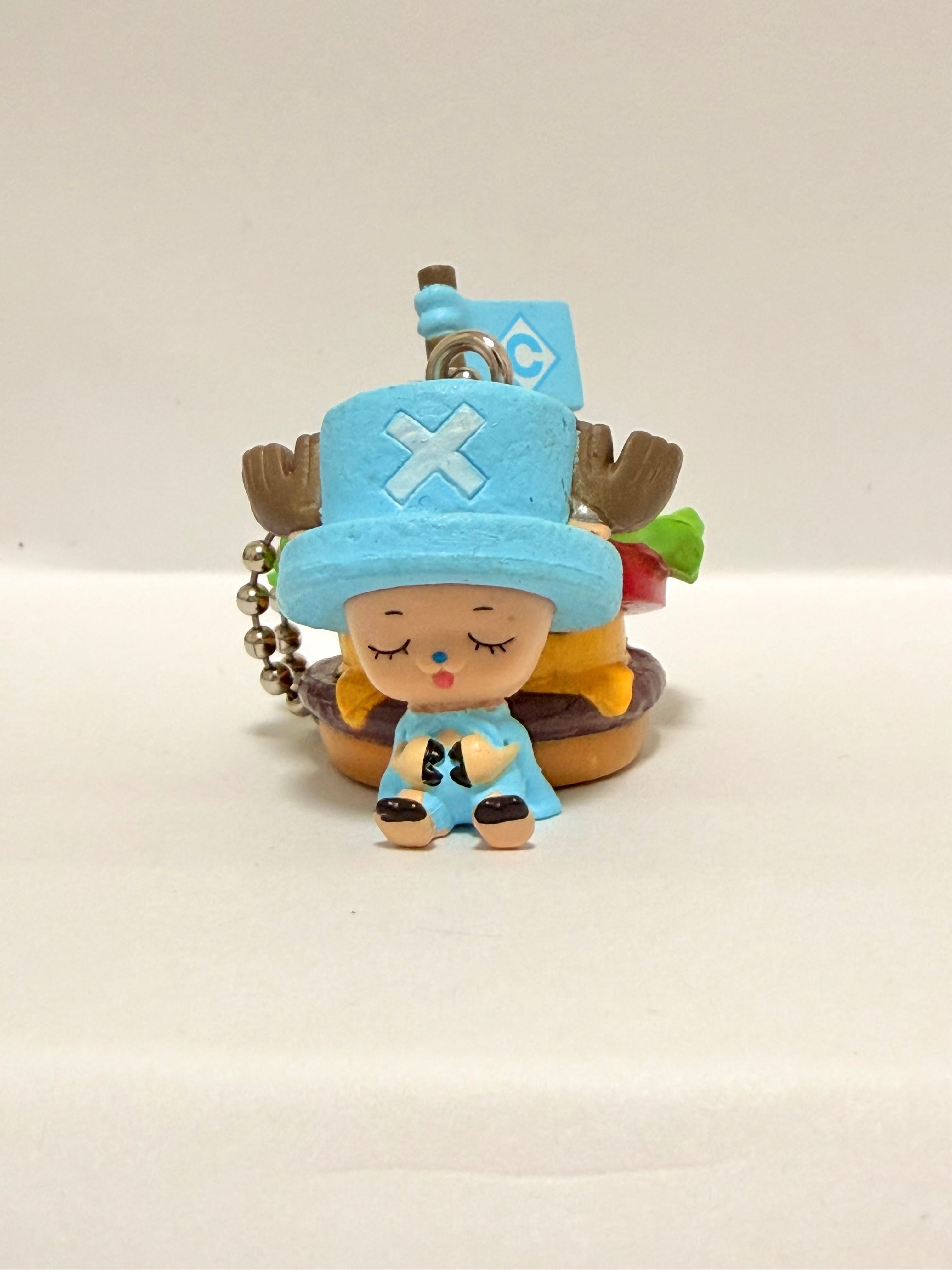 One Piece Chopper Official Mini Figure Burger Keychain 263130