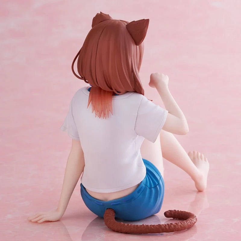 Quintessential Quintuplets Miku Nakano Desktop Cat figure by Taito