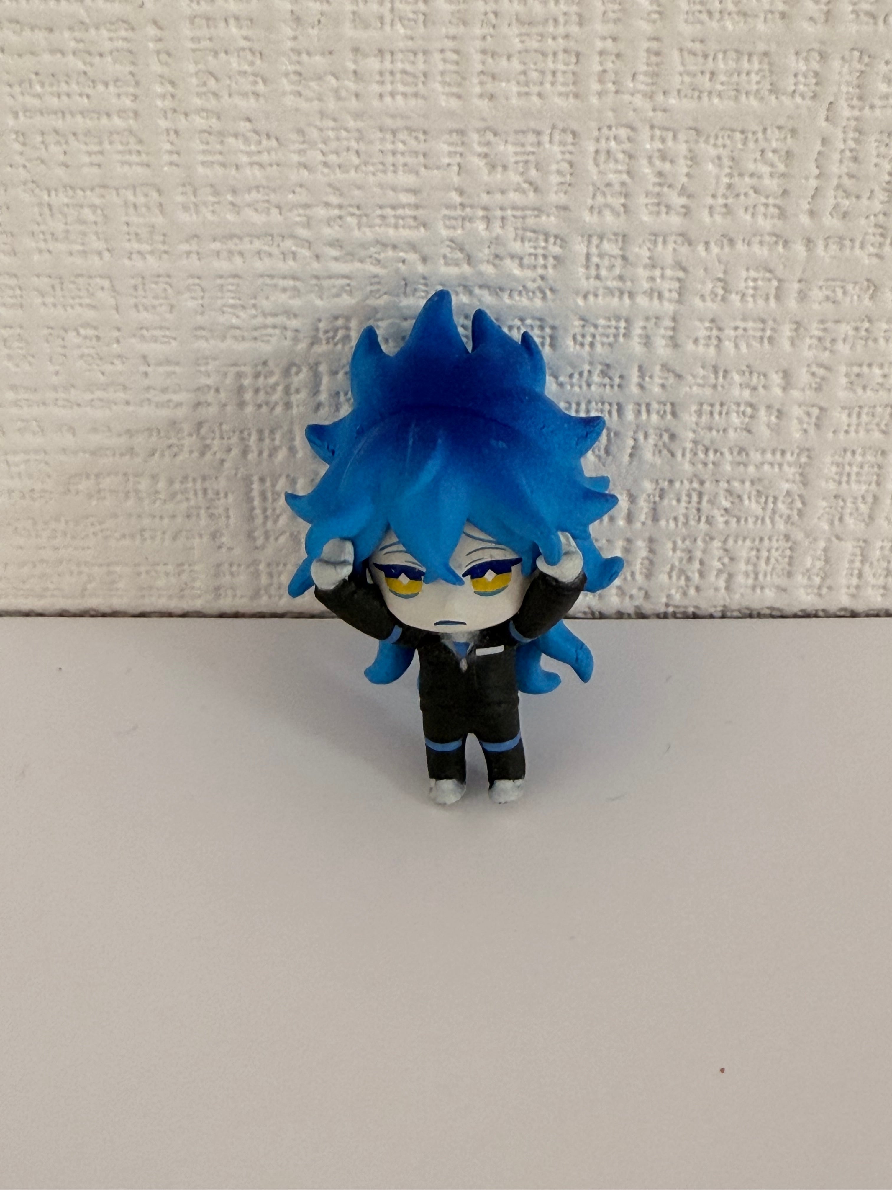Twisted Wonerland Idia Official Hugcot Mini Figure