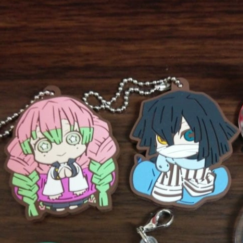 Demon Slayer Mitsuri & Obanai rubber keychain