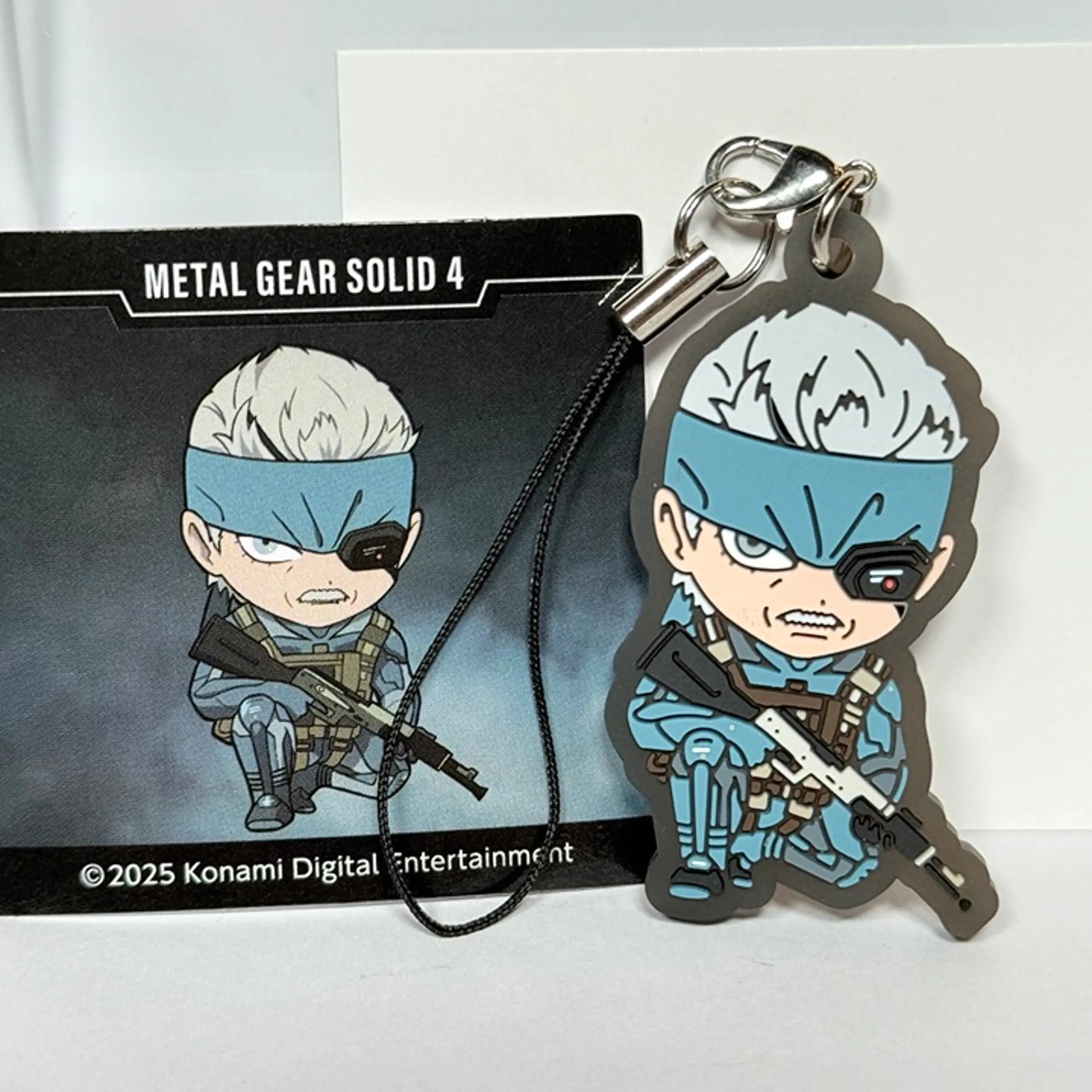 Metal Gear Solid 4:Guns of The Patriots Old snake strap rubber keychain