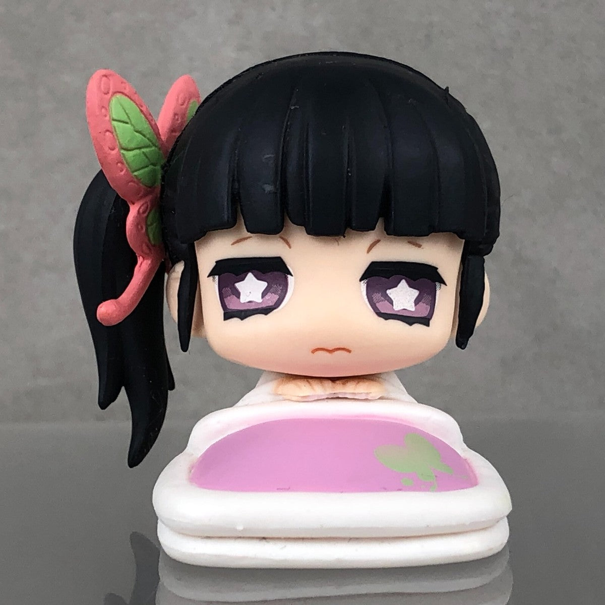 Demon Slayer Kanao Tsuyuri Onemutan mini figurine