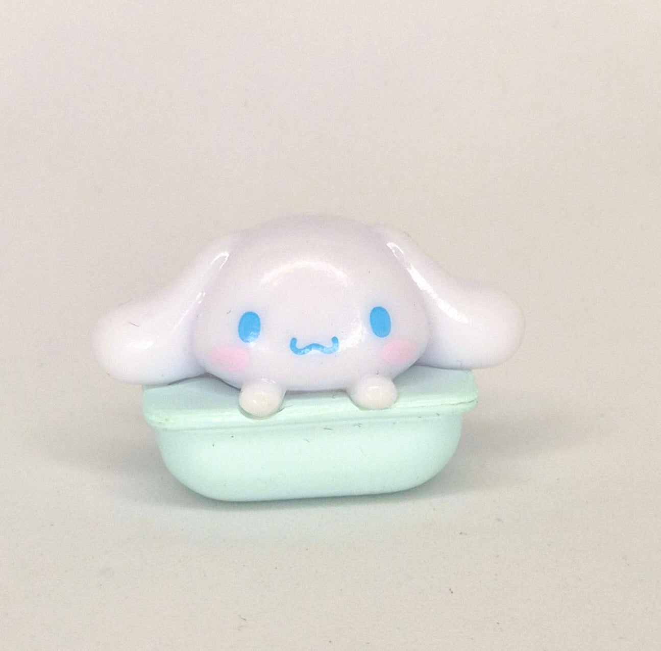Sanrio_Cinnamoroll_Gashapon_28.jpg