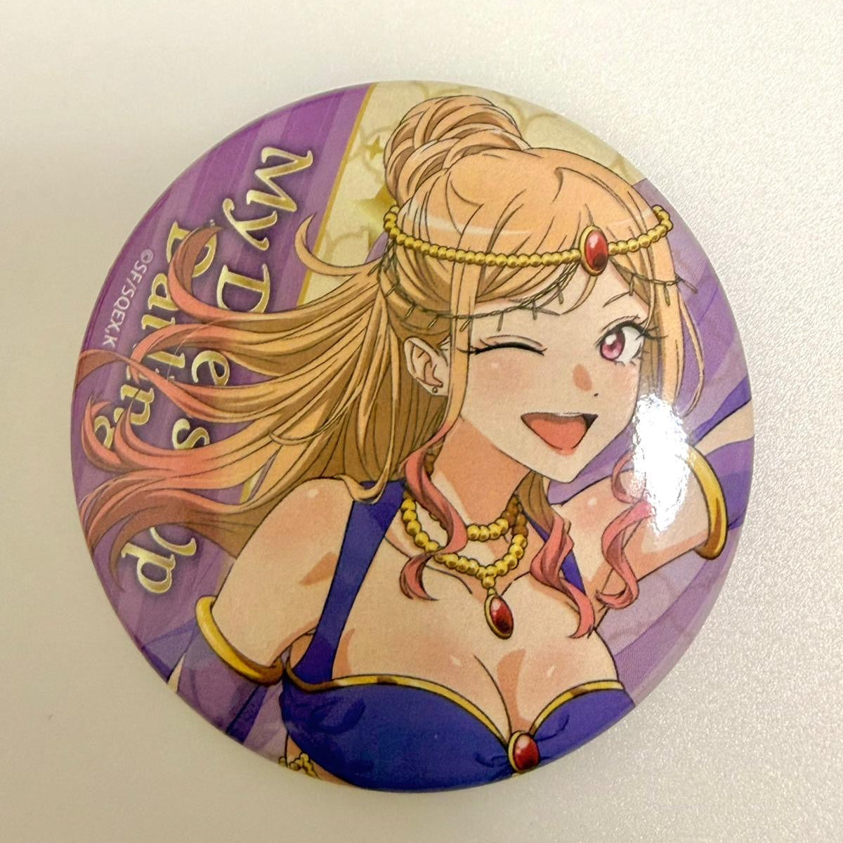 My Dress up Darling Marin Kitagawa glitter can pin badge